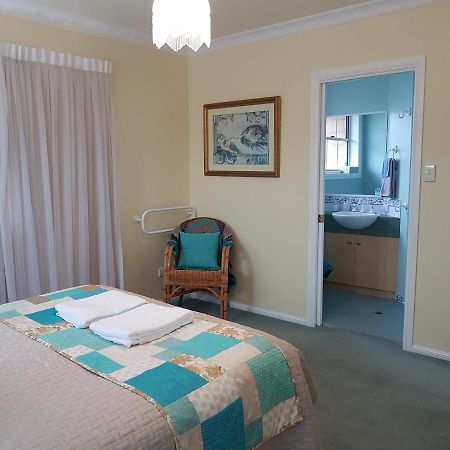 Grovely House Bed and Breakfast Stanthorpe Buitenkant foto