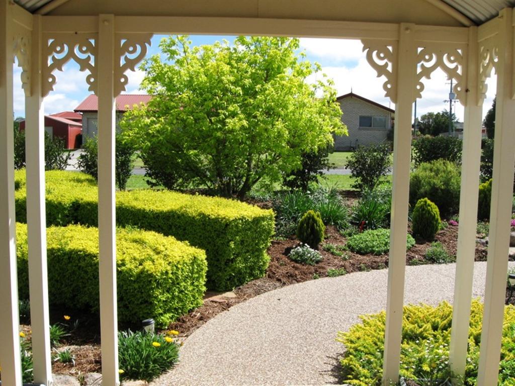 Grovely House Bed and Breakfast Stanthorpe Buitenkant foto
