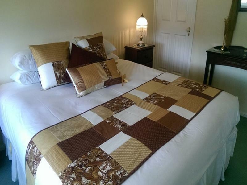 Grovely House Bed and Breakfast Stanthorpe Buitenkant foto
