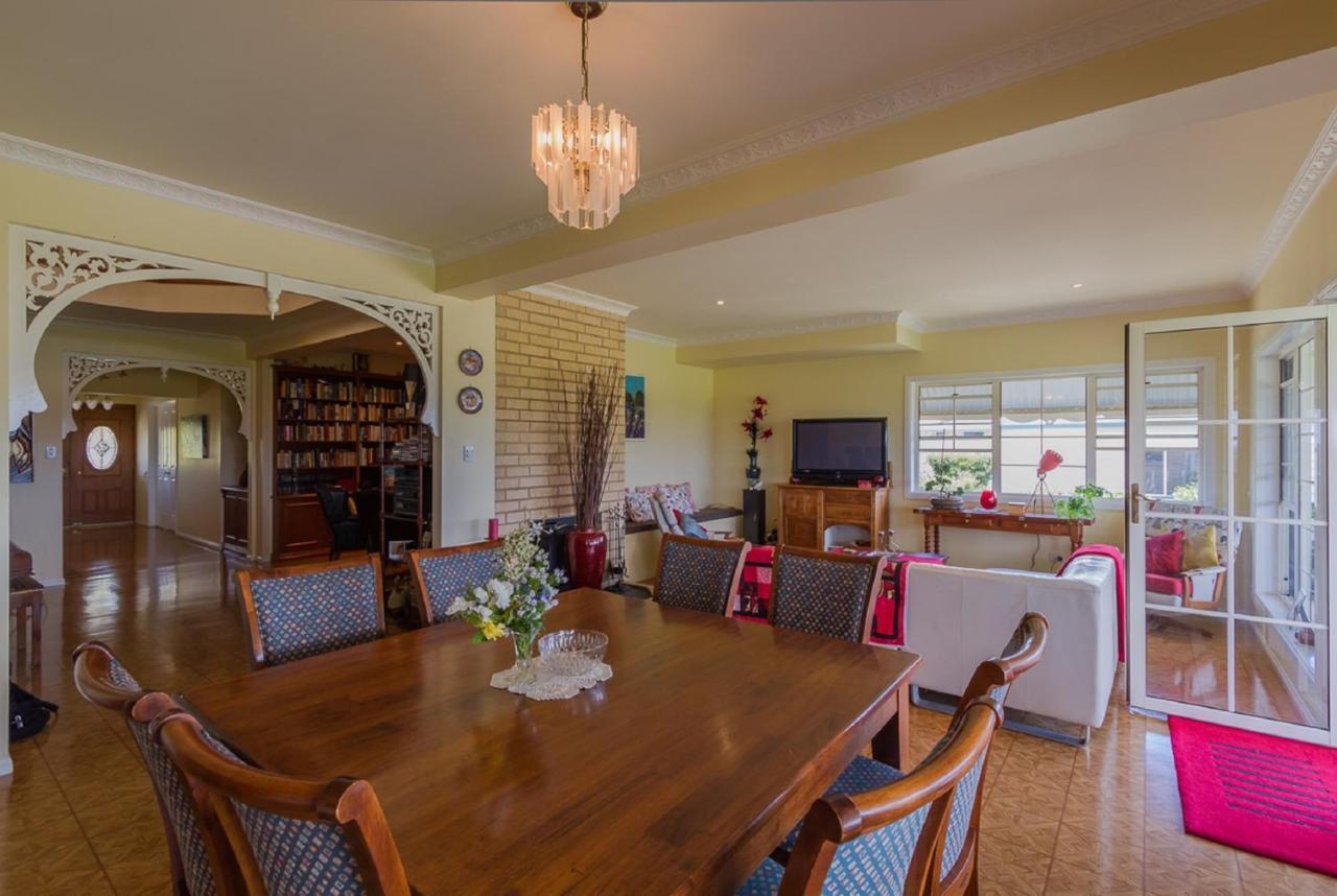 Grovely House Bed and Breakfast Stanthorpe Buitenkant foto